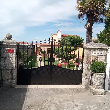 Holiday home Casa Con Jardin En Primera Linea De Playa