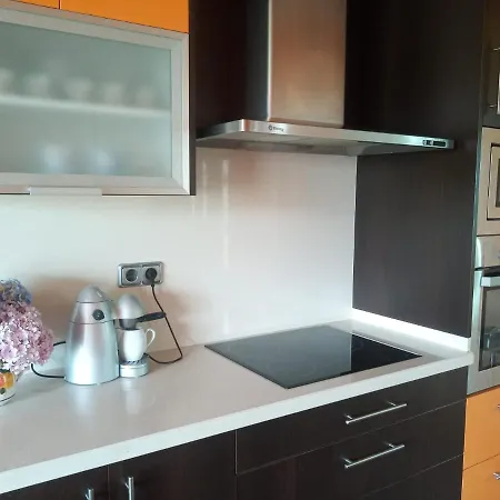 Holiday home Casa Con Jardin En Primera Linea De Playa *