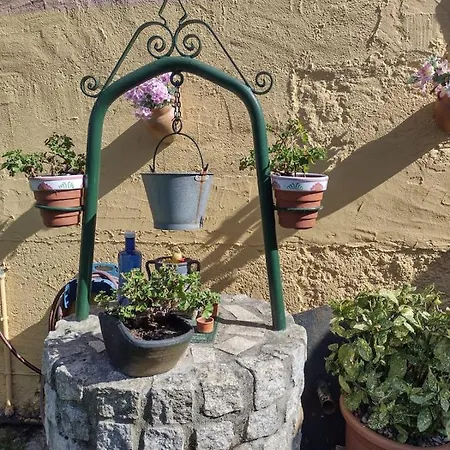 Casa Con Jardin En Primera Linea De Playa *