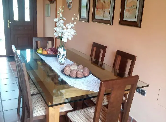 Casa Con Jardin En Primera Linea De Playa Σπίτι διακοπών O Grove