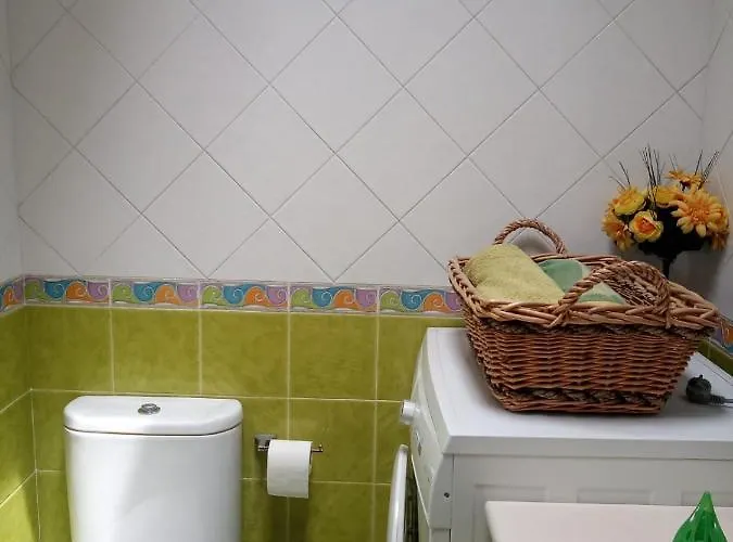 Casa Con Jardin En Primera Linea De Playa O Grove